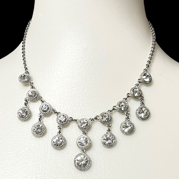 Monet Rhinestone Drop Necklace Silver Tone Crystal Charm Fringe Bib Retro Glam - Picture 1 of 7